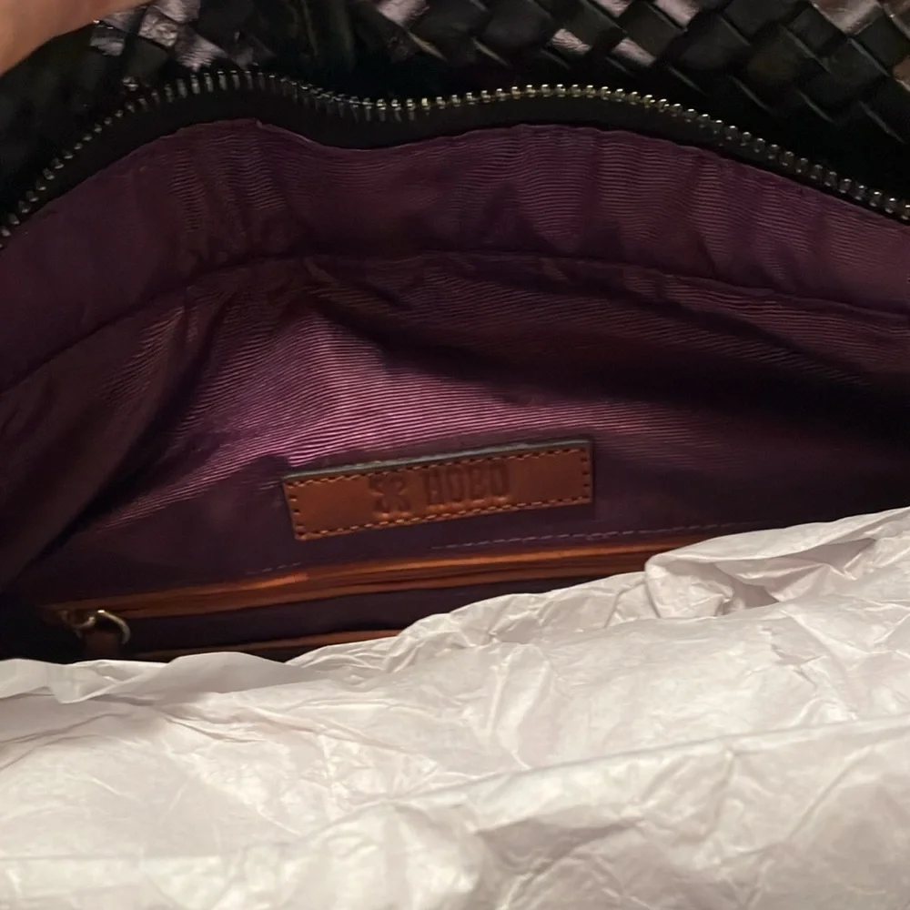 NWT HOBO Bag Purse with Matching Wristlet Super Cute! New with tags Black - Picture 12 of 13
